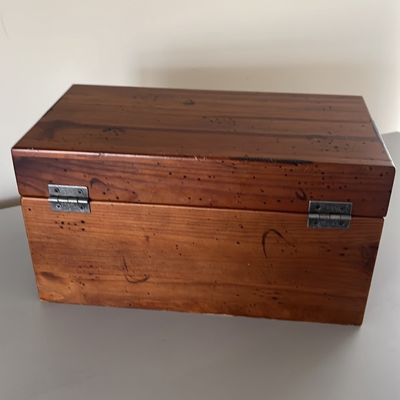 Dresser Top Wooden Box - Picture 3 of 8